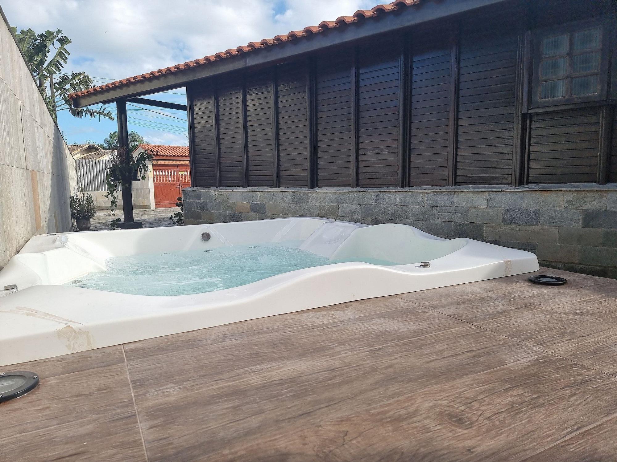Spa Seu Chalé na praia! SPA com Hidro Aquecida, Fogueira, Piscina, Bilhar