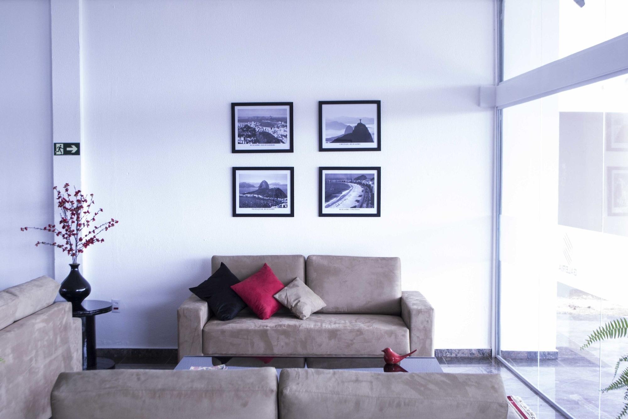 Vista Lobby Galeria Hotel