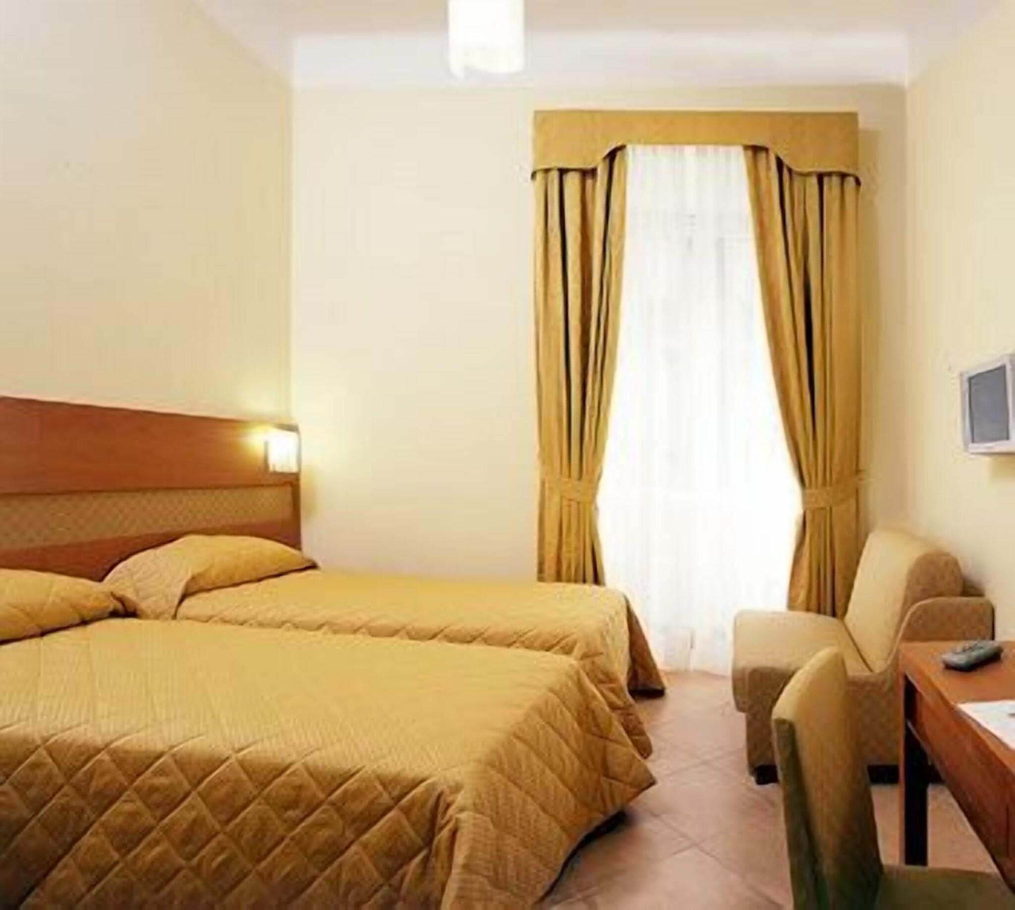 Vista Exterior Hotel Moscatello