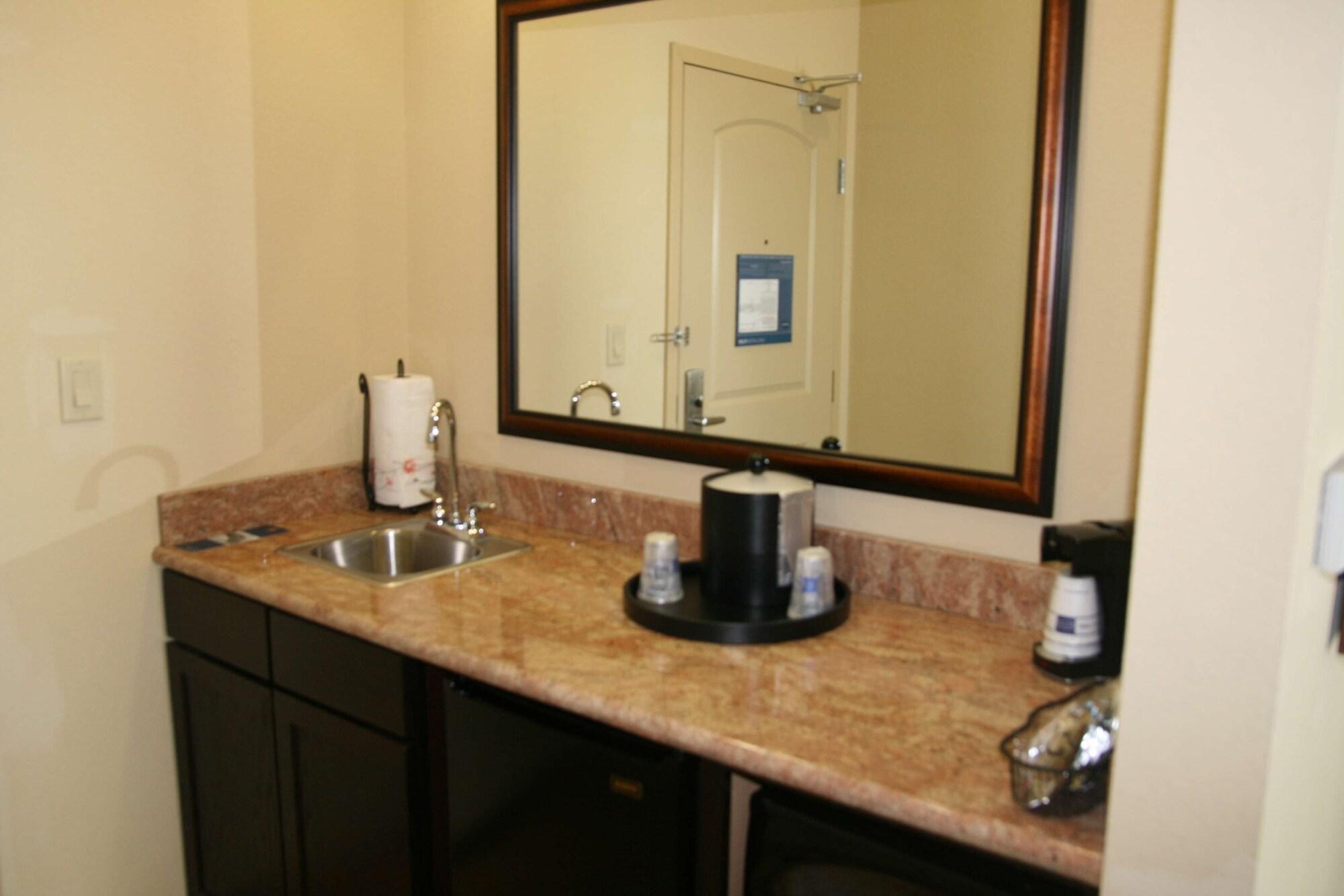 Equipamiento de Habitación Hampton Inn & Suites New Braunfels