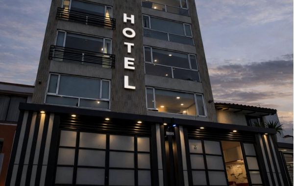 Hotel CGH Travel INN Aeropuerto