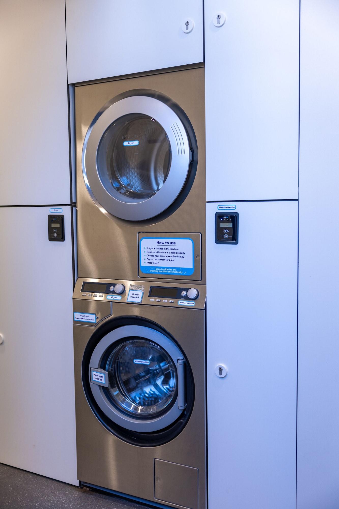 Equipamiento de Habitación Hostel Uppelink