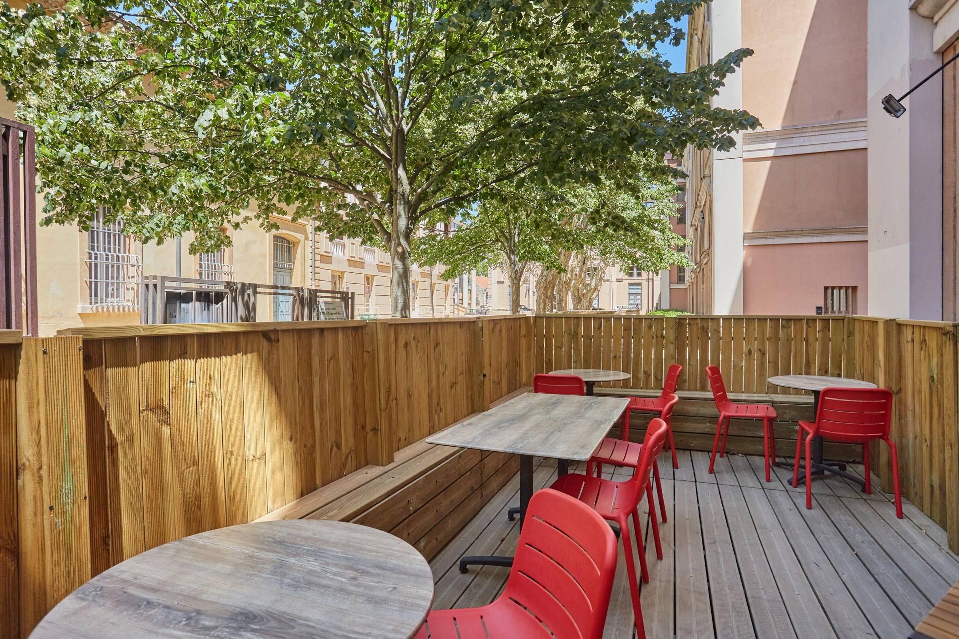 Varios Appart Hotel Odalys City Aix en Provence L'Atrium