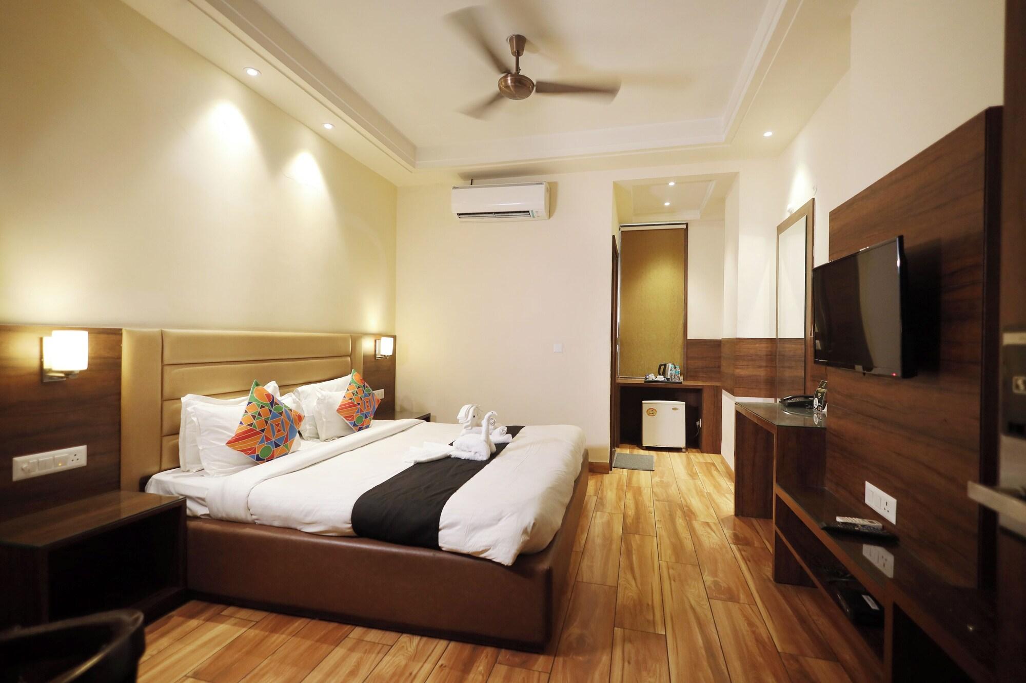 Set de Habitación Hotel Bhagyaraj Palace - Best Hotel In Kanpur