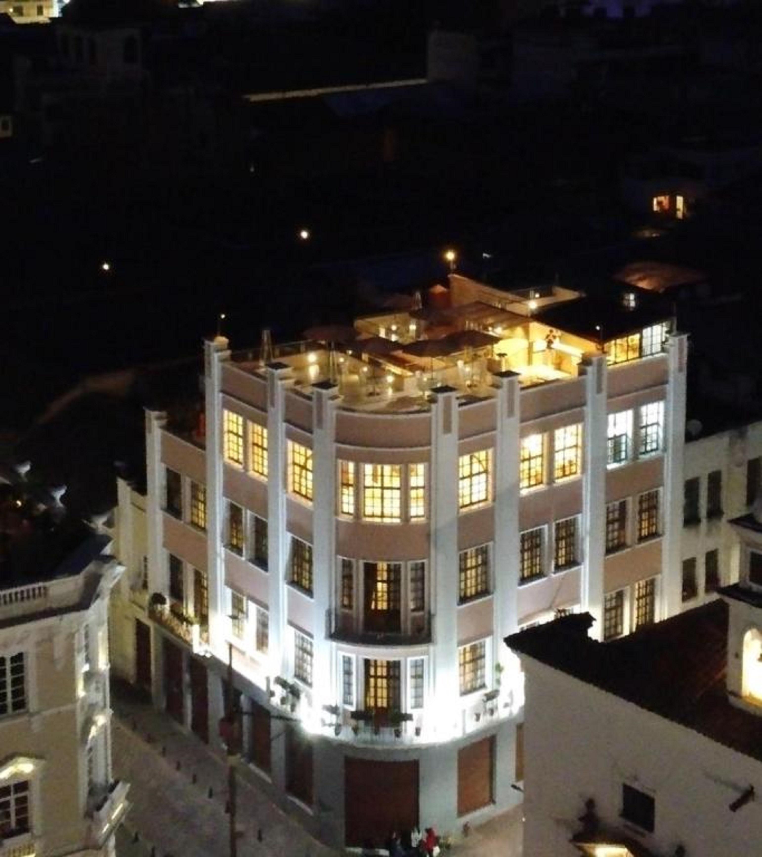 Vista Exterior Hotel Sucre