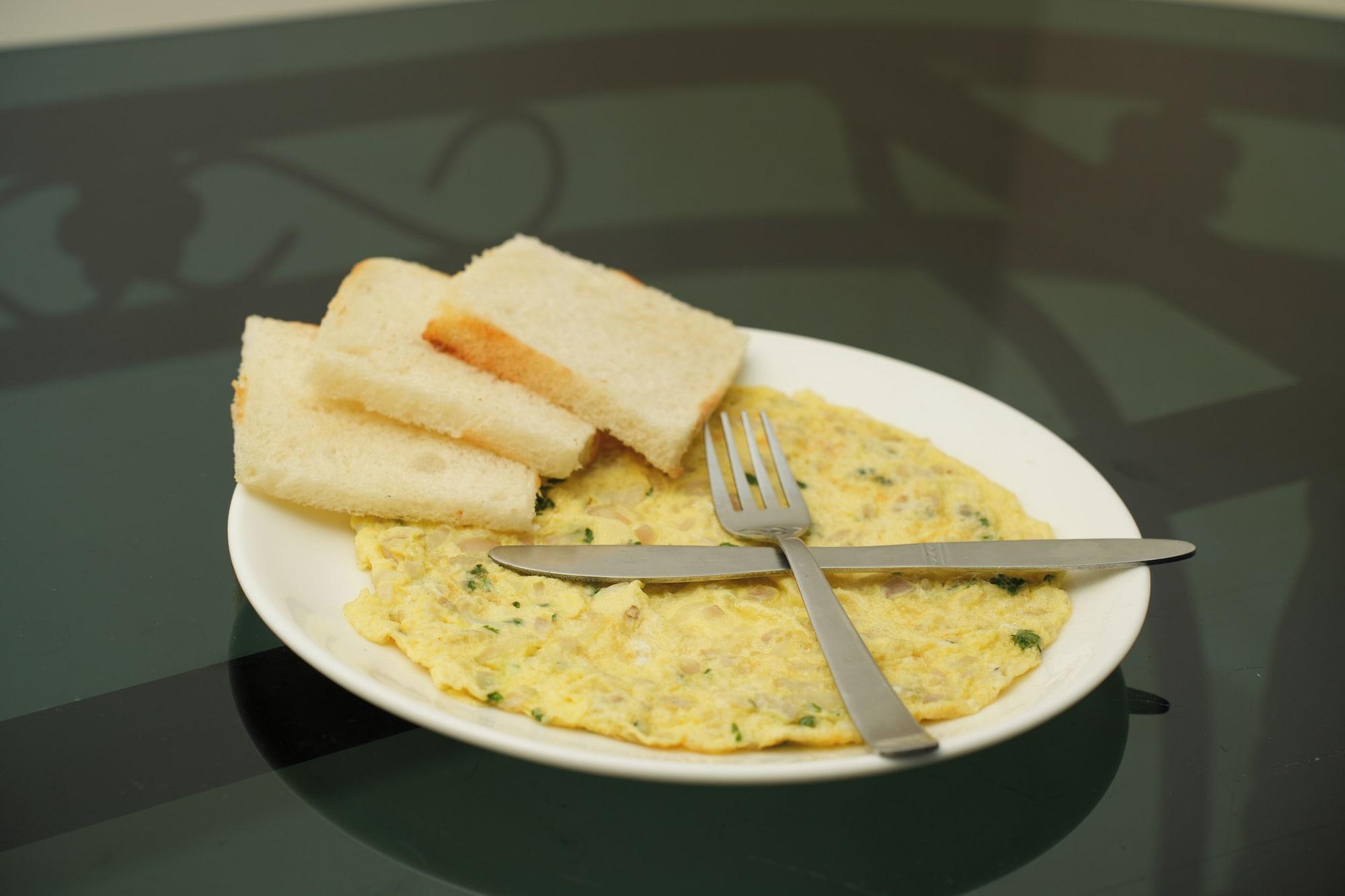Restaurant Relax Holiday Home,Margao Railway Station