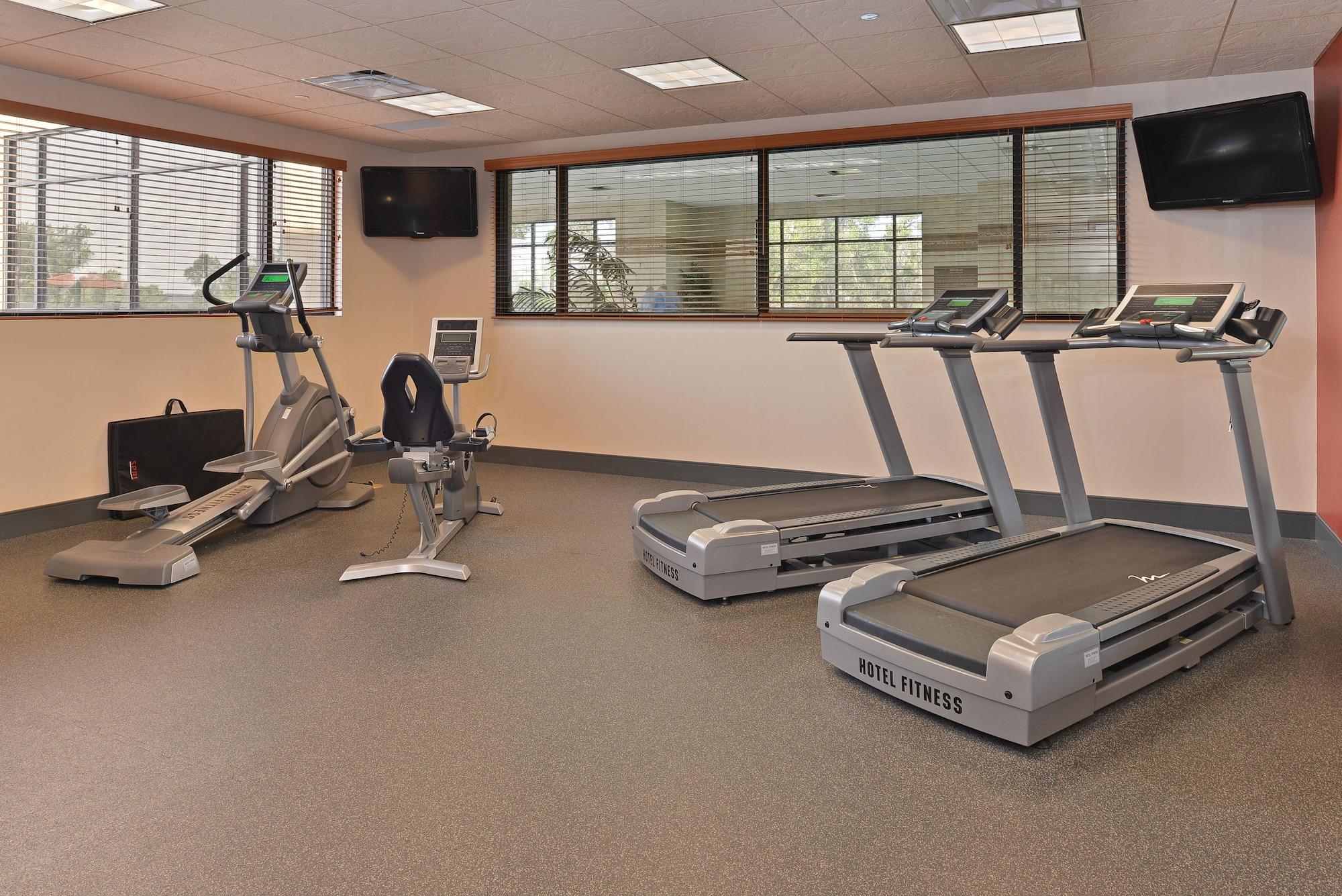 Gimnasio Hampton Inn & Suites Buffalo