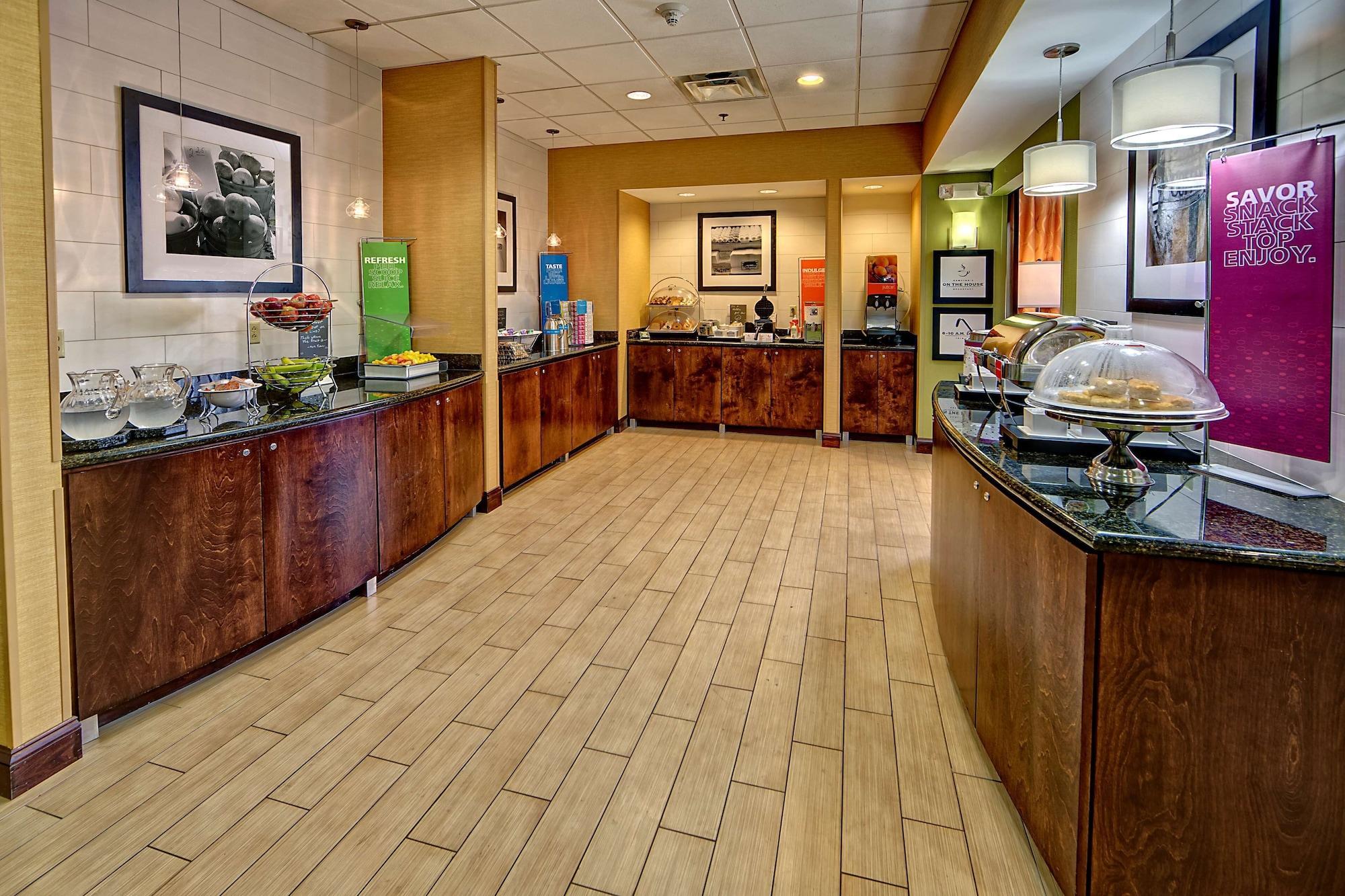 Restaurant Hampton Inn Crossville