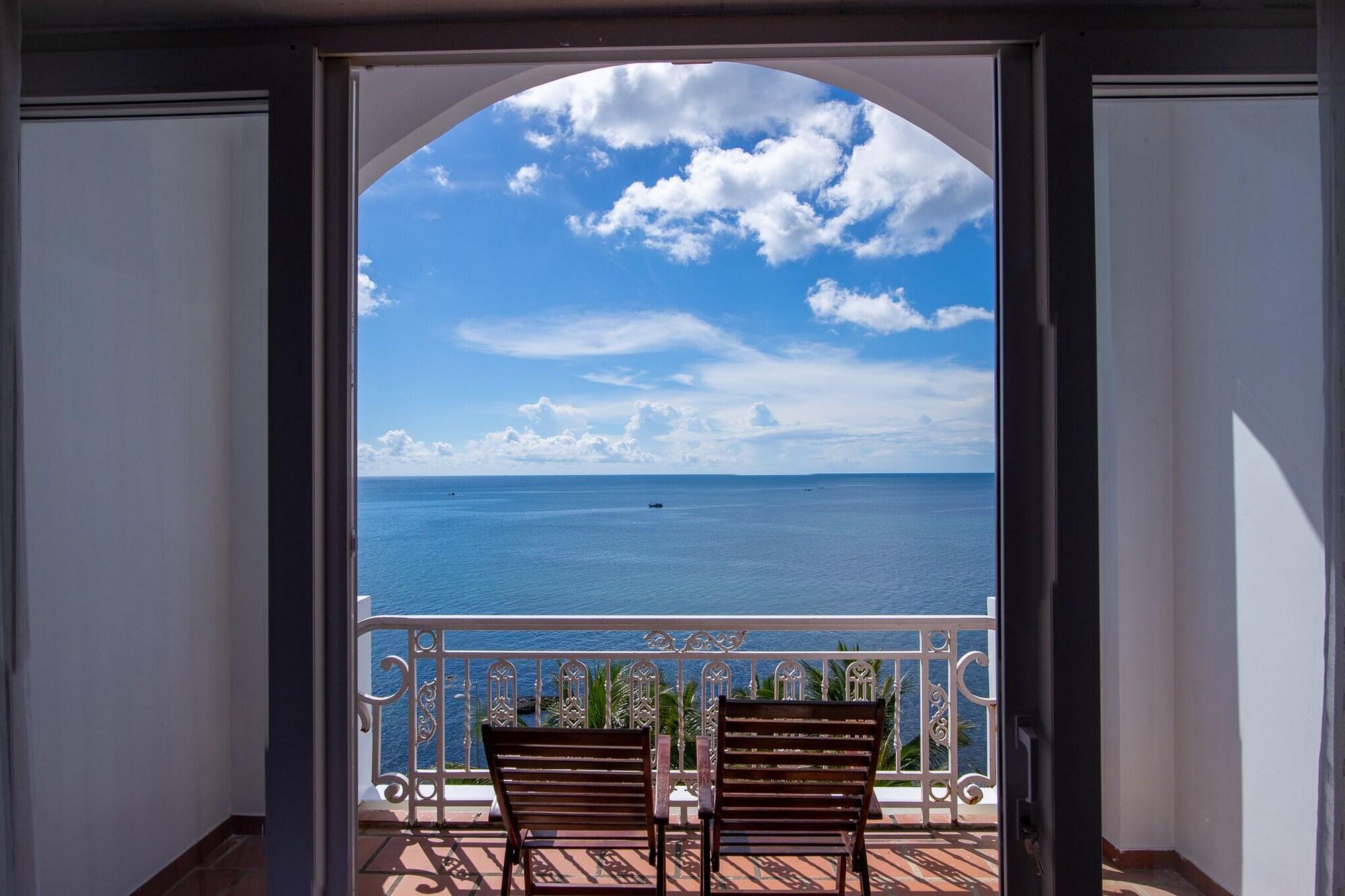 Playa Sun Viet Resort Beach & Spa