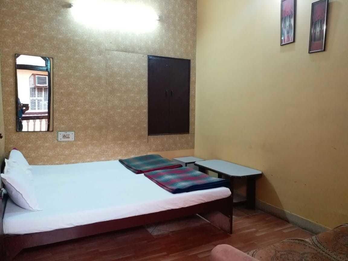 Habitación Hotel Raj Bed & Breakfast