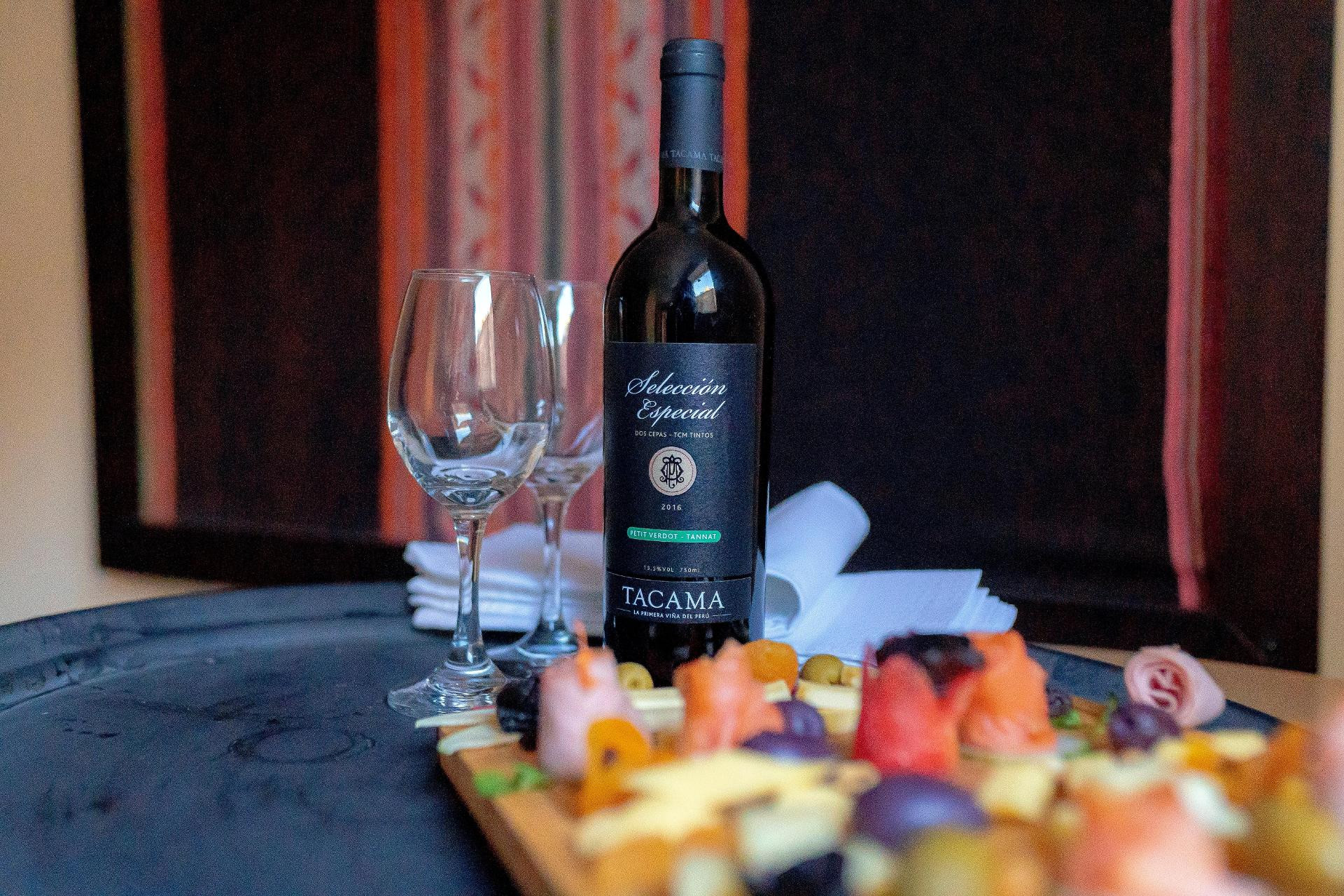 Bar/Salón Jose Antonio Puno