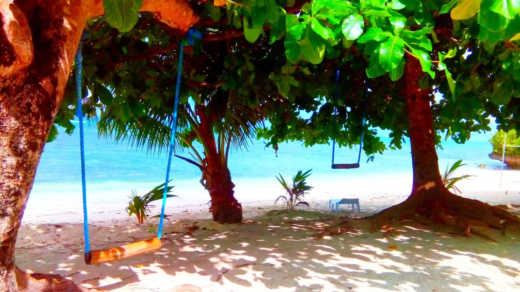 Playa Thresher Cove Dive Resort