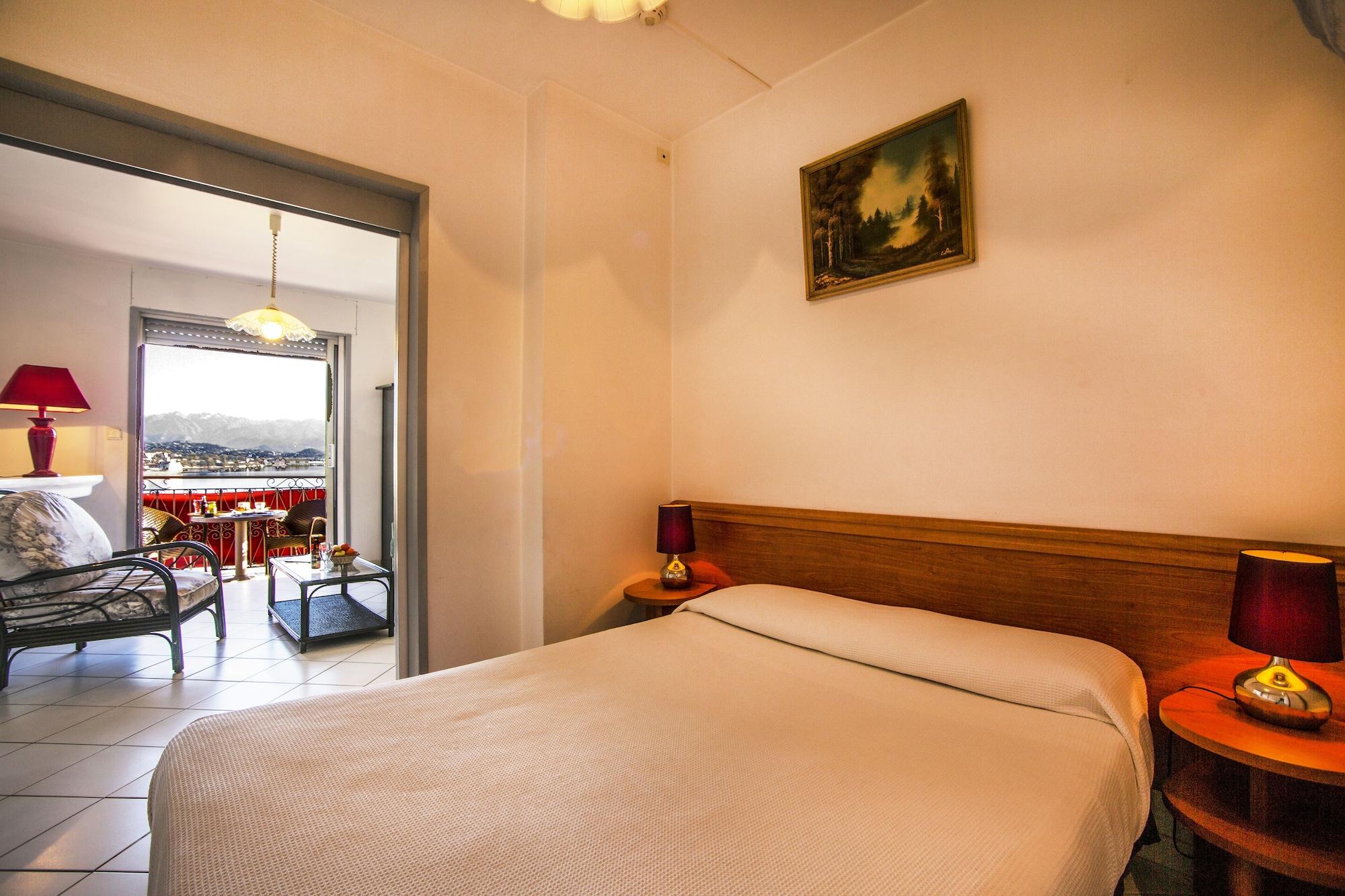 Comodidades del Alojamiento Le Dauphin Hotel