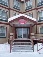 Alojamiento - Inuvik Capital Suites