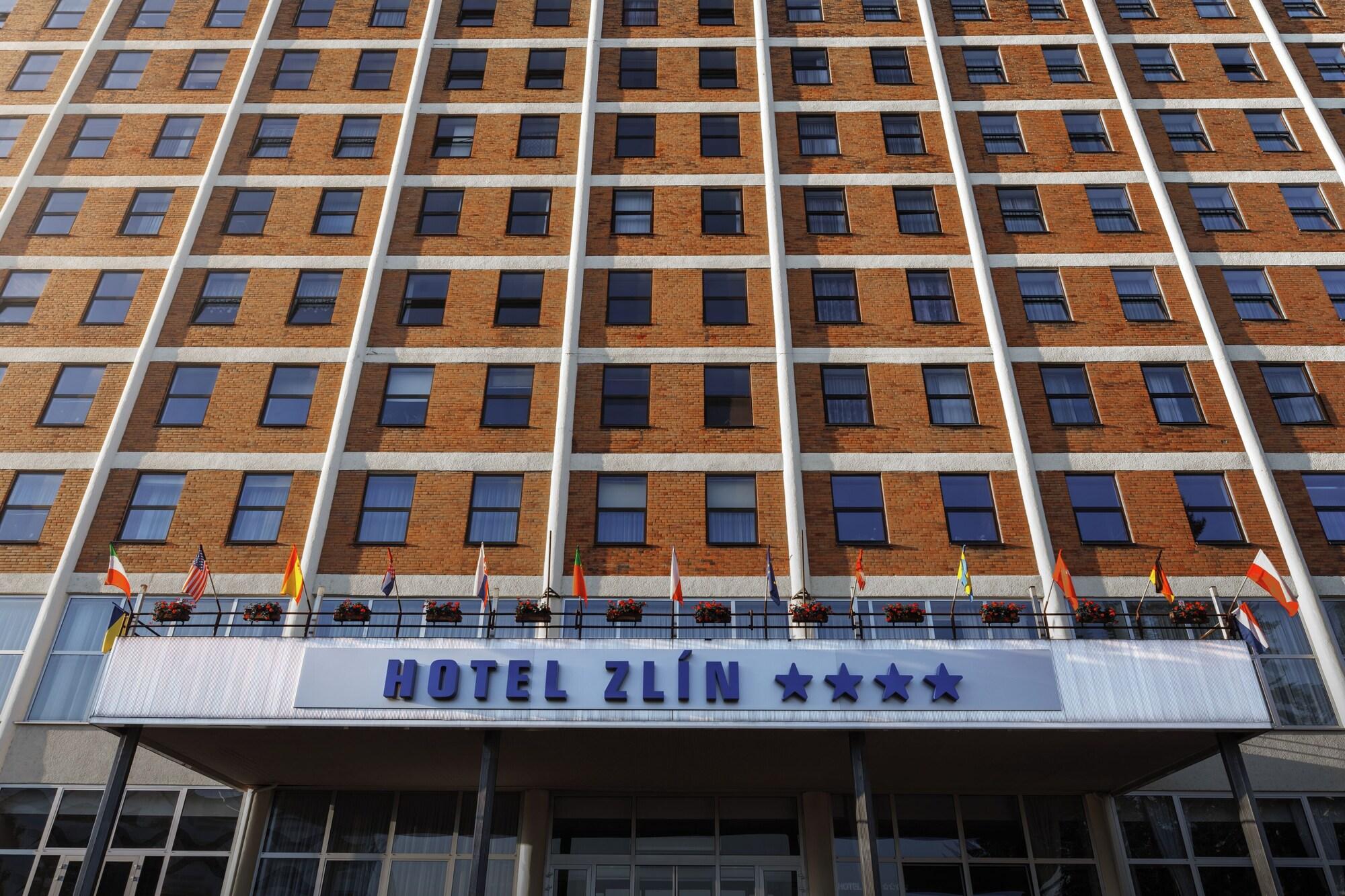 Vista Exterior Interhotel Zlin