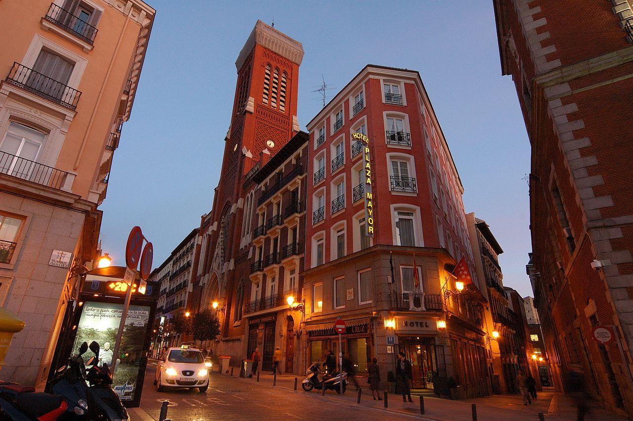 Vista Exterior B&B Hotel Madrid Centro Plaza Mayor