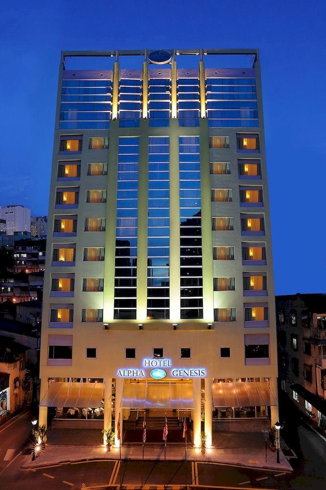 Vista Exterior Alpha Genesis Hotel