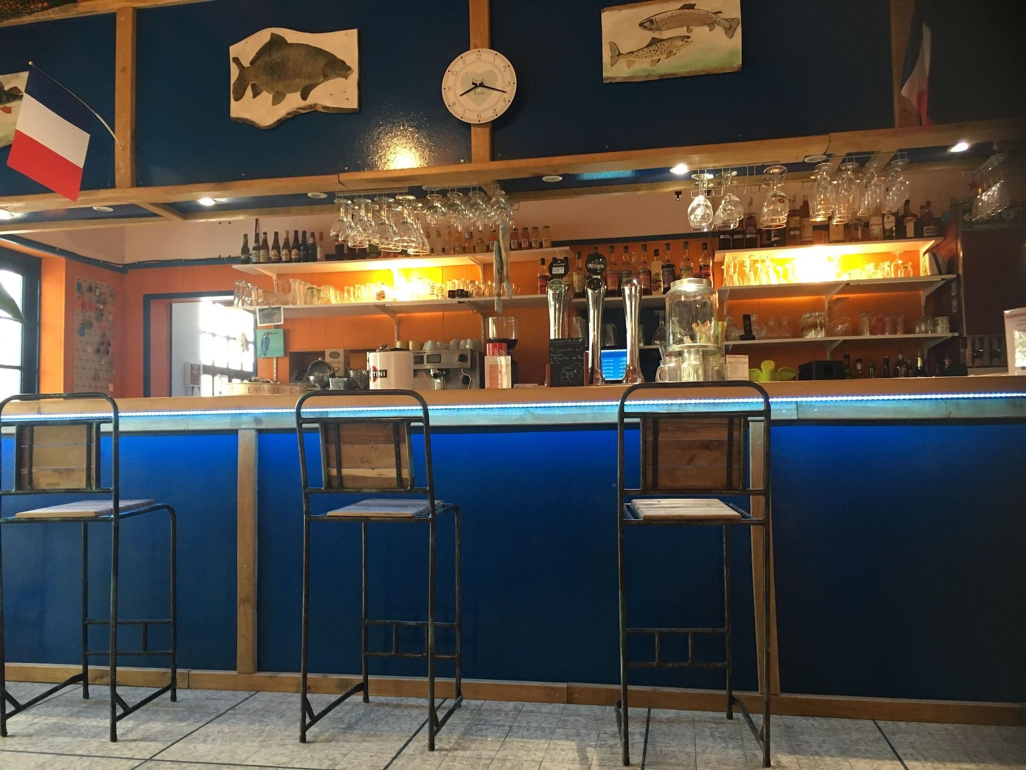 Bar/Salón La Sensation