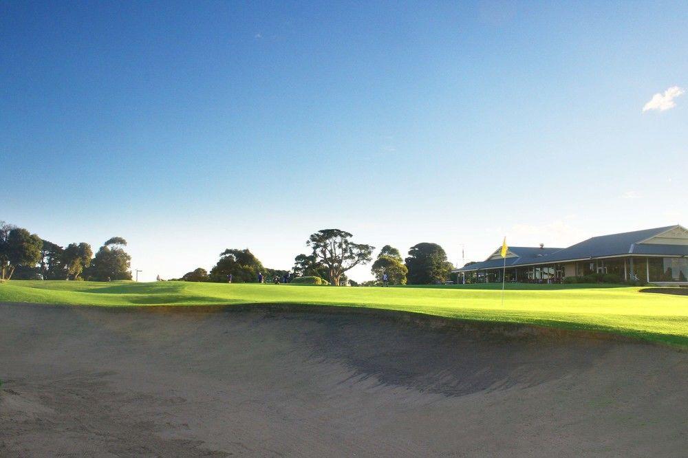 Campo de Golf Fairways Resort