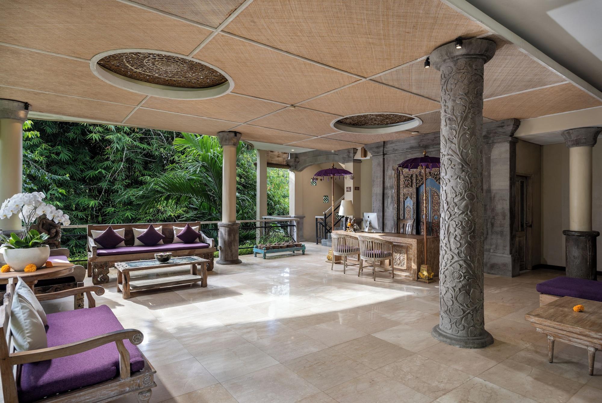 Vista Lobby Pramana Watu Kurung Resort