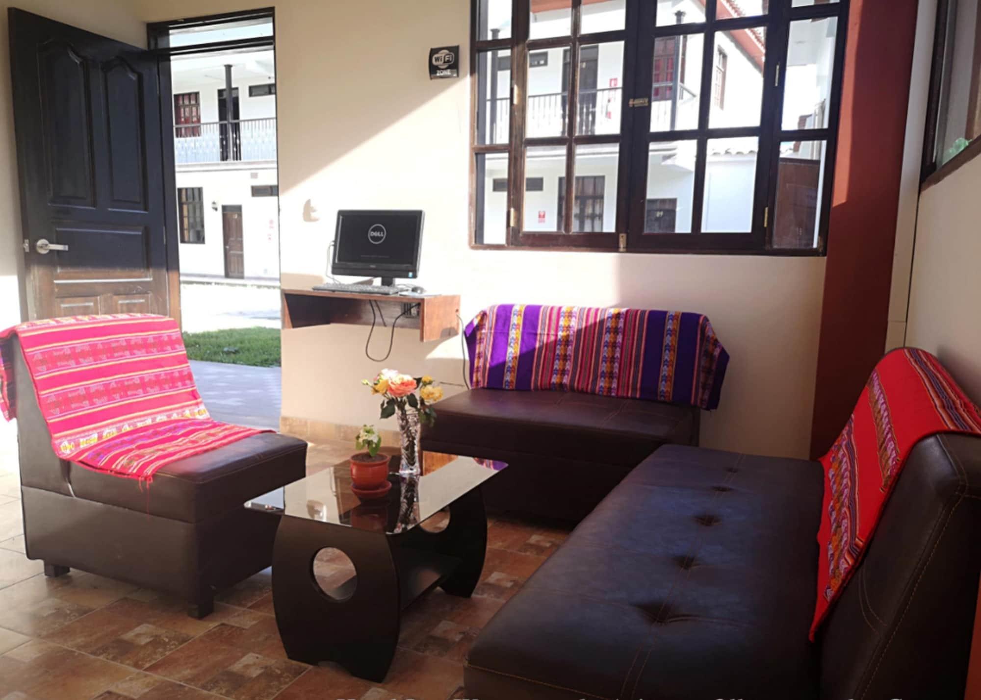 Vista Lobby Los Wayruros de Anita Ollantaytambo