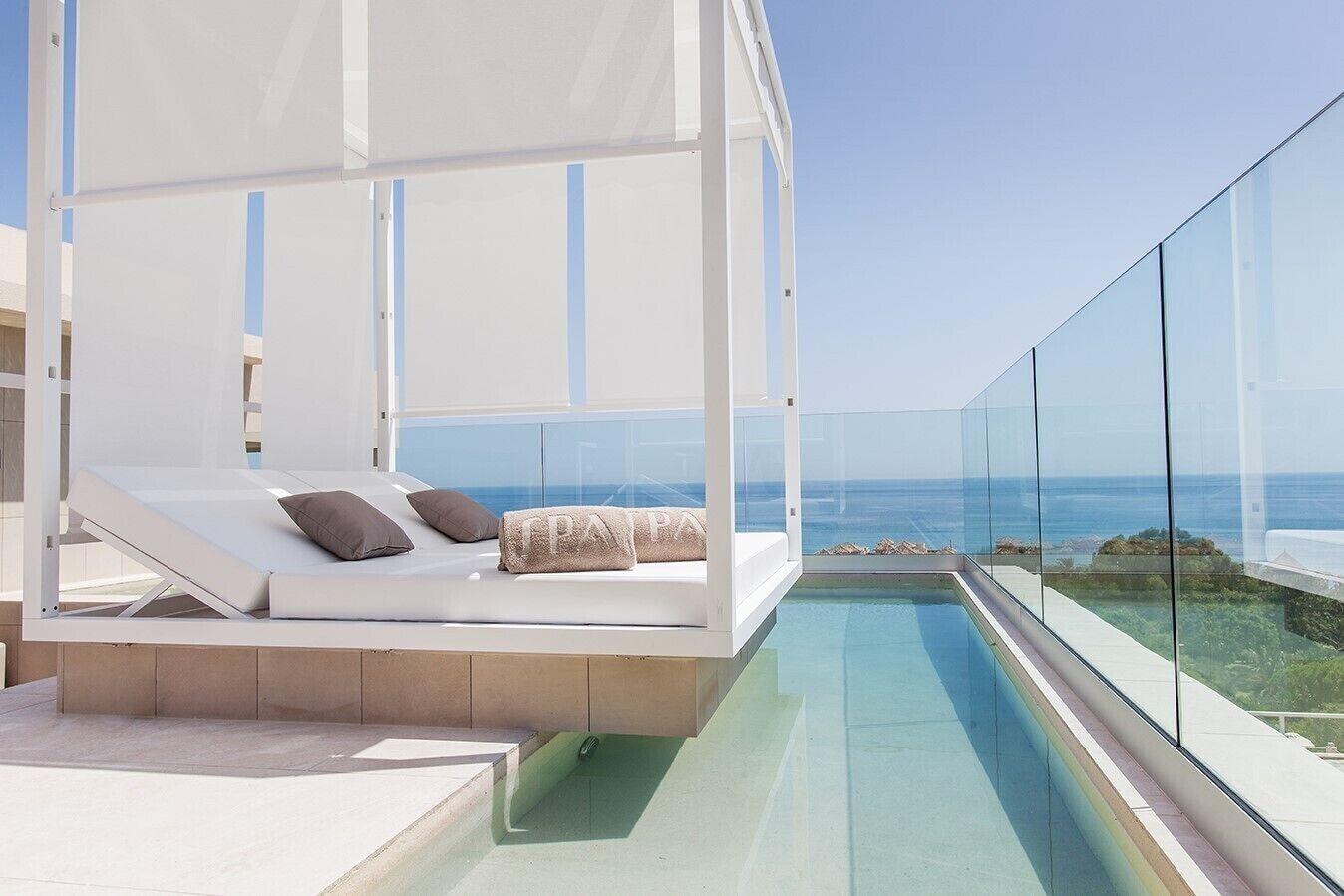 Vista Exterior Don Carlos Marbella