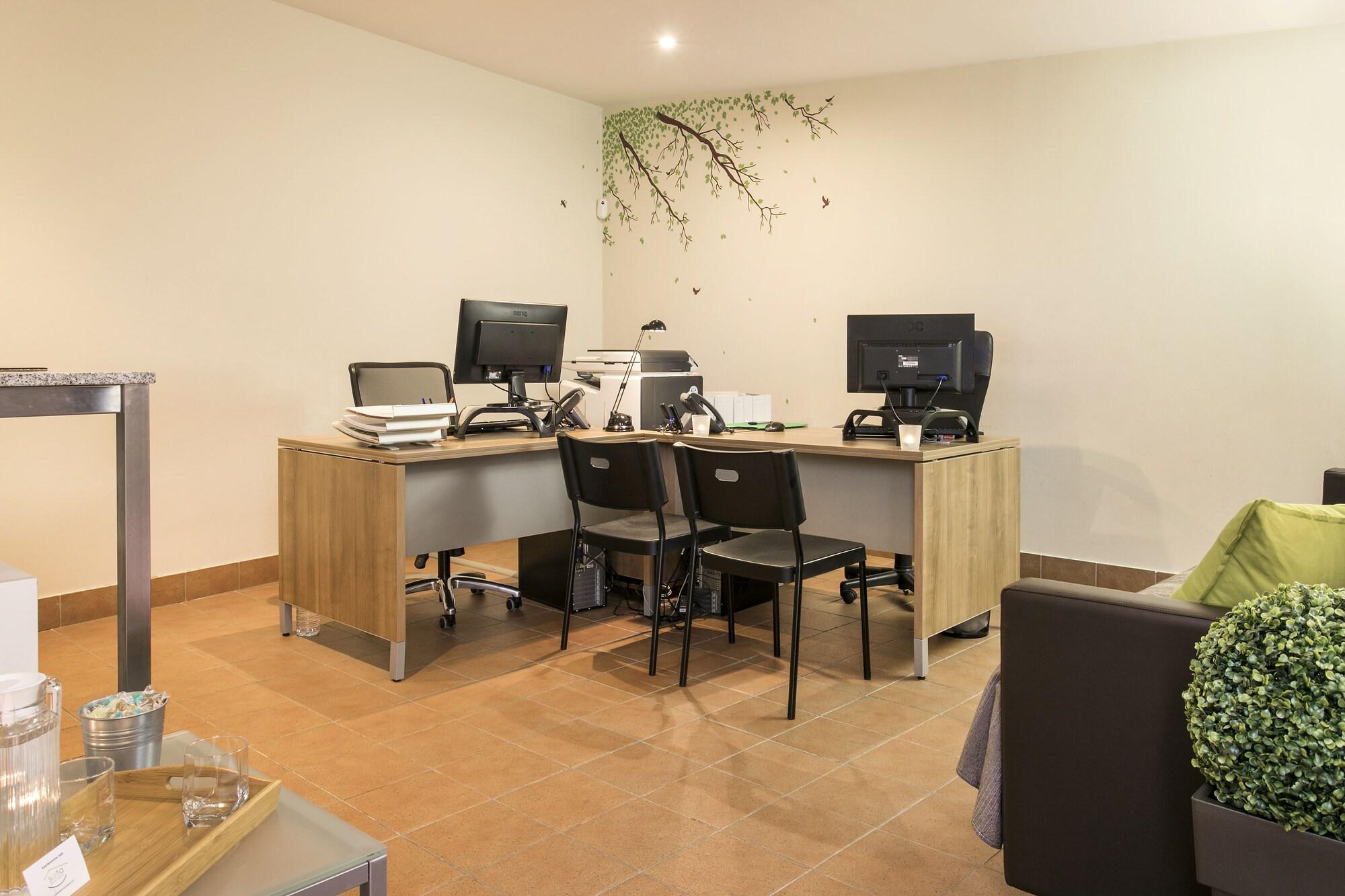 Vista Lobby Apartments Sata Olimpic Village Area