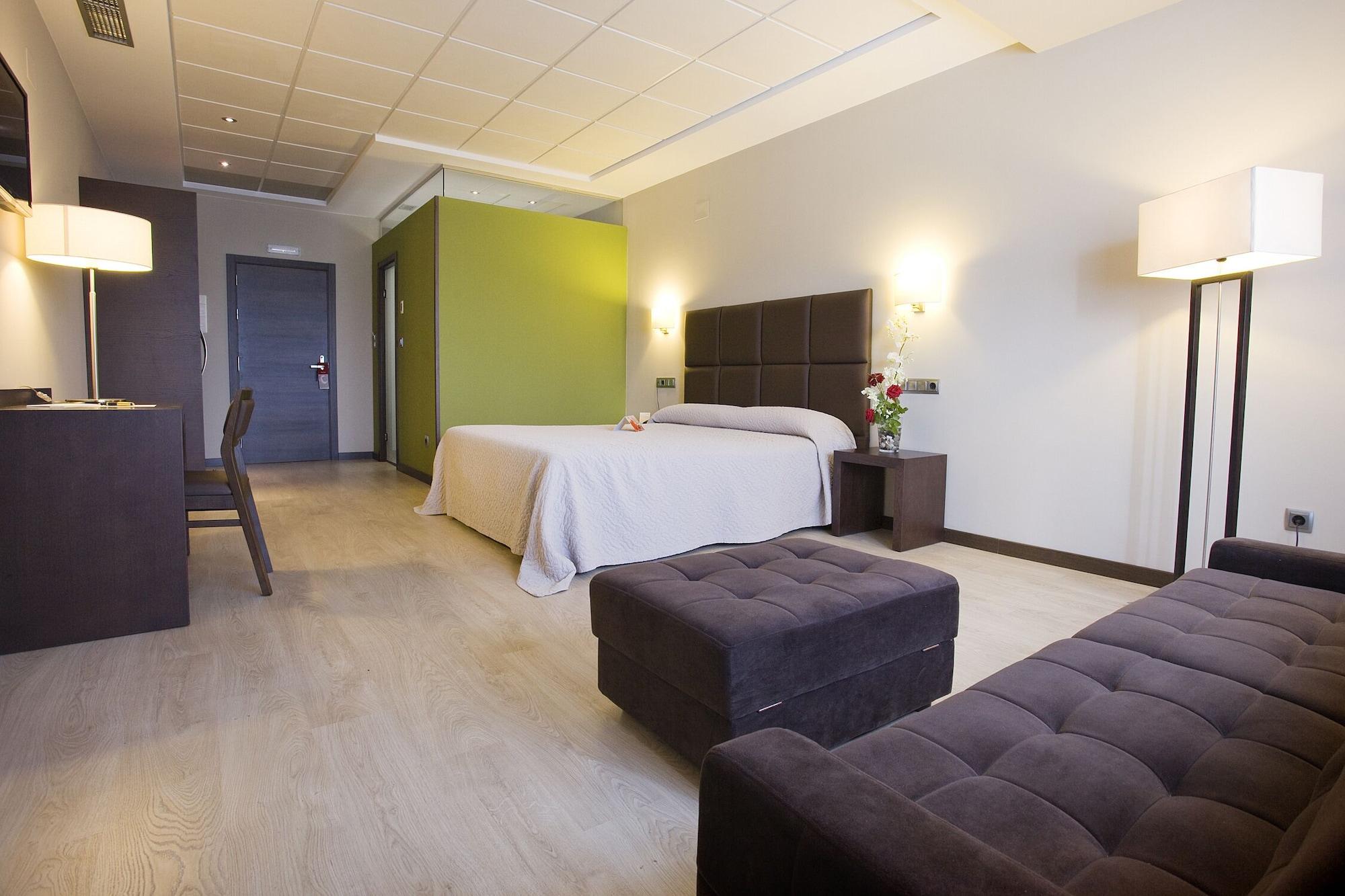Varios Hotel Torre de Nuñez