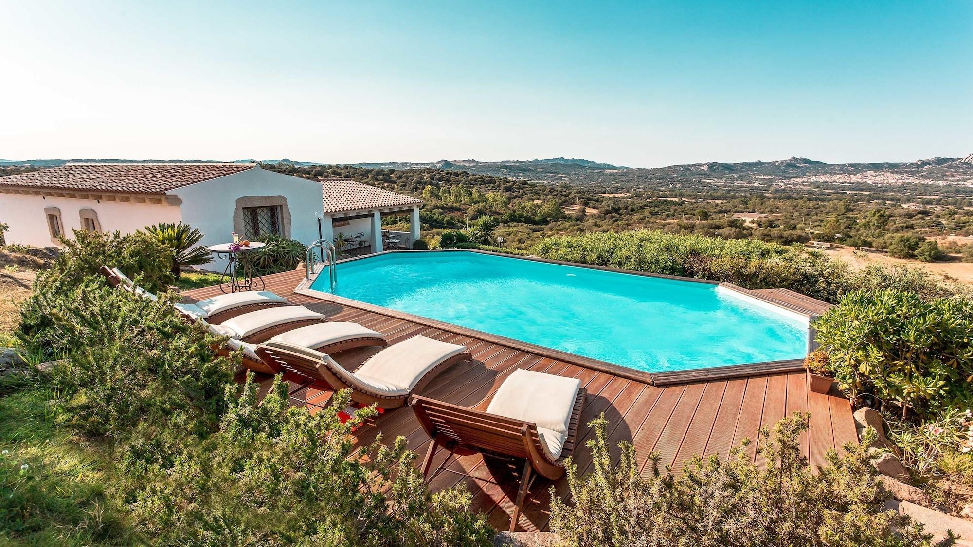 Varios Dolce Luna Bed and Breakfast