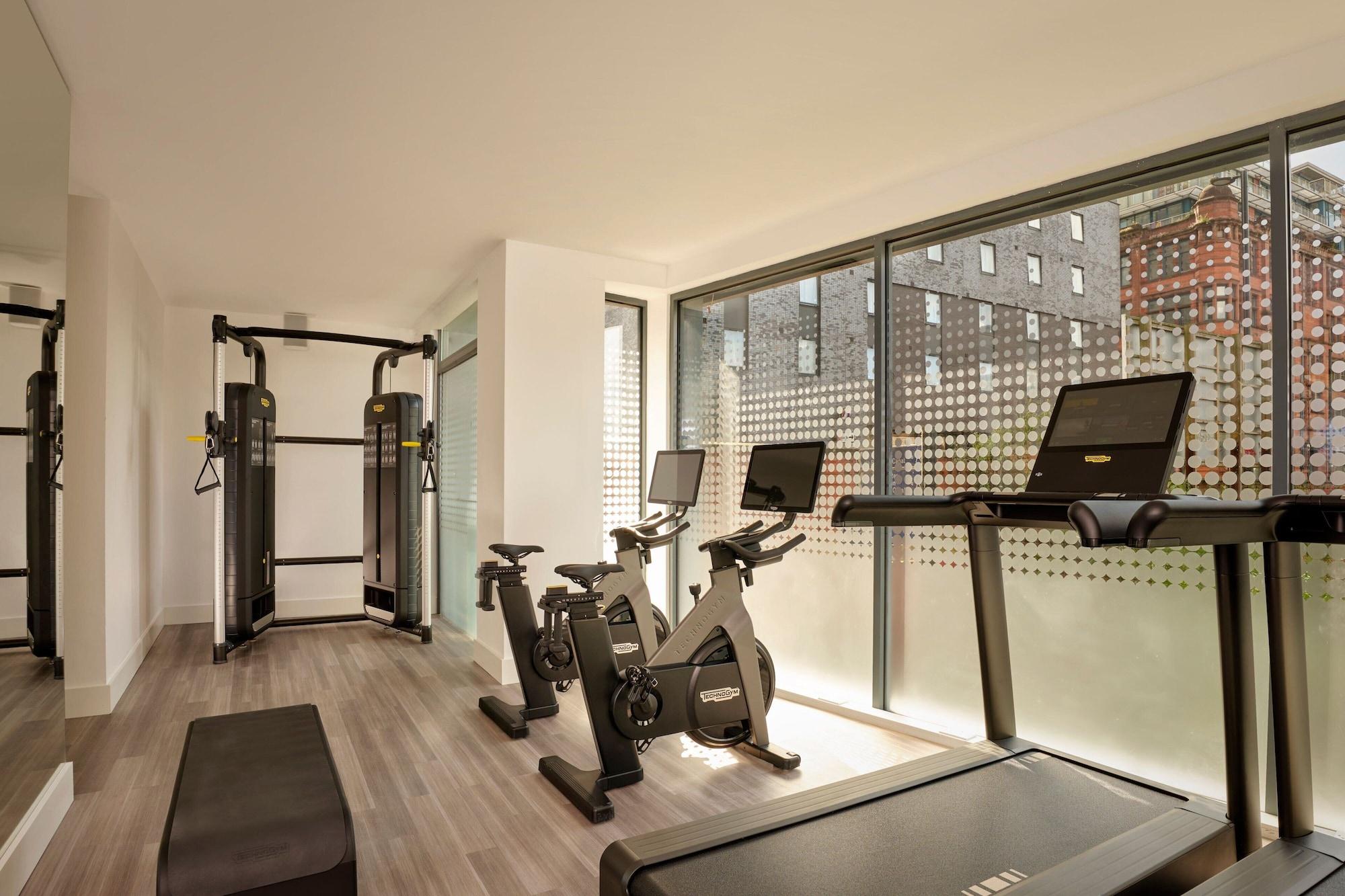 Gimnasio The Reach at Piccadilly, Manchester, a Tribute Portfolio Hotel