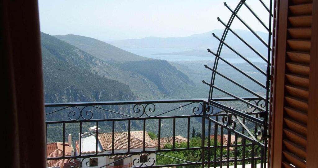Varios Orfeas Hotel