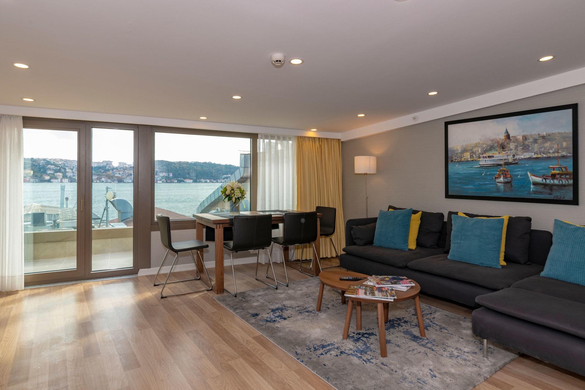Varios Feri Suites