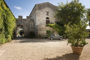 Alojamiento - Borgo Pignano Volterra Tuscany
