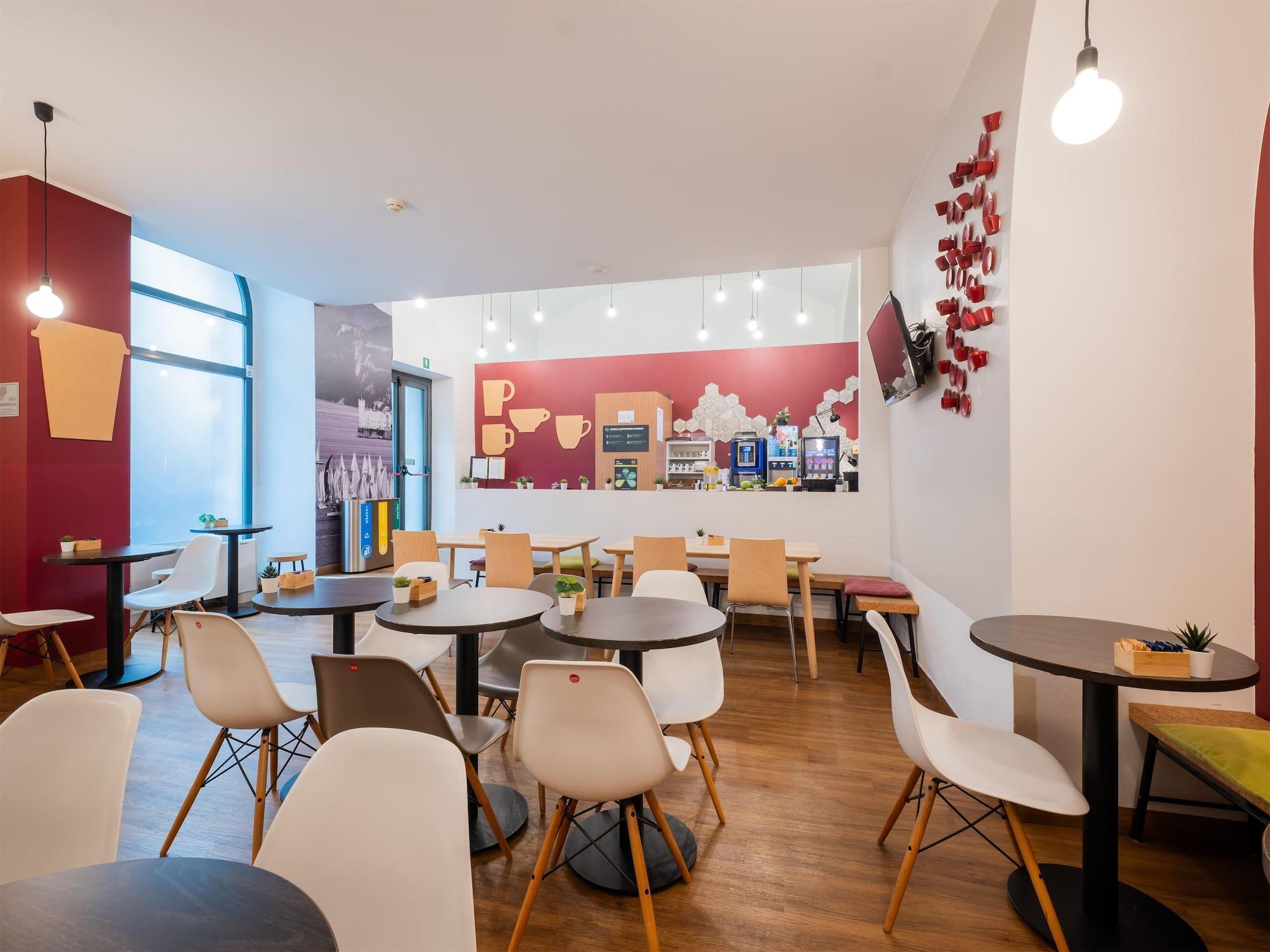 Restaurant B&B Hotel Trieste