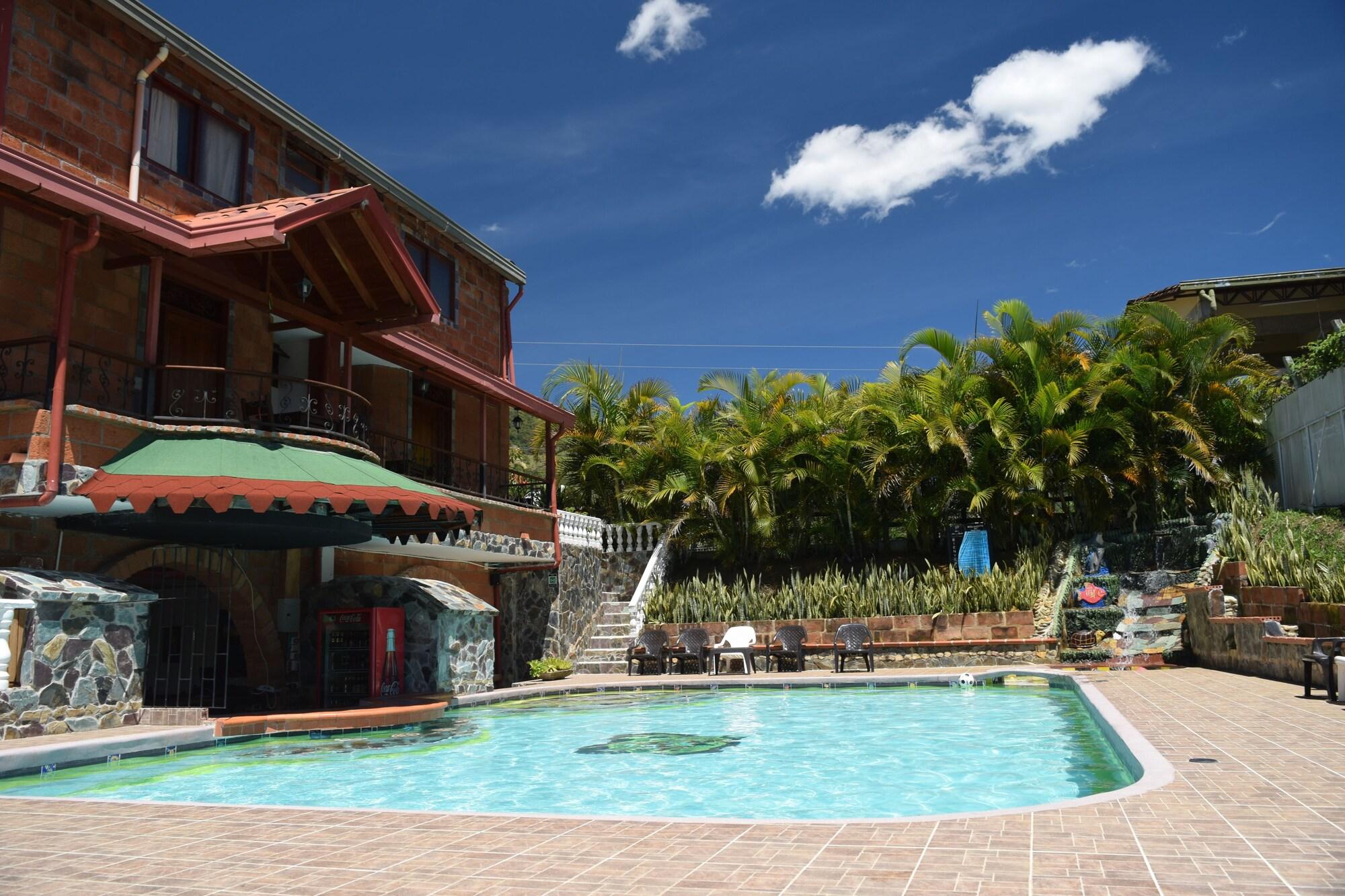 Vista Piscina Finca Hotel Villa Mia