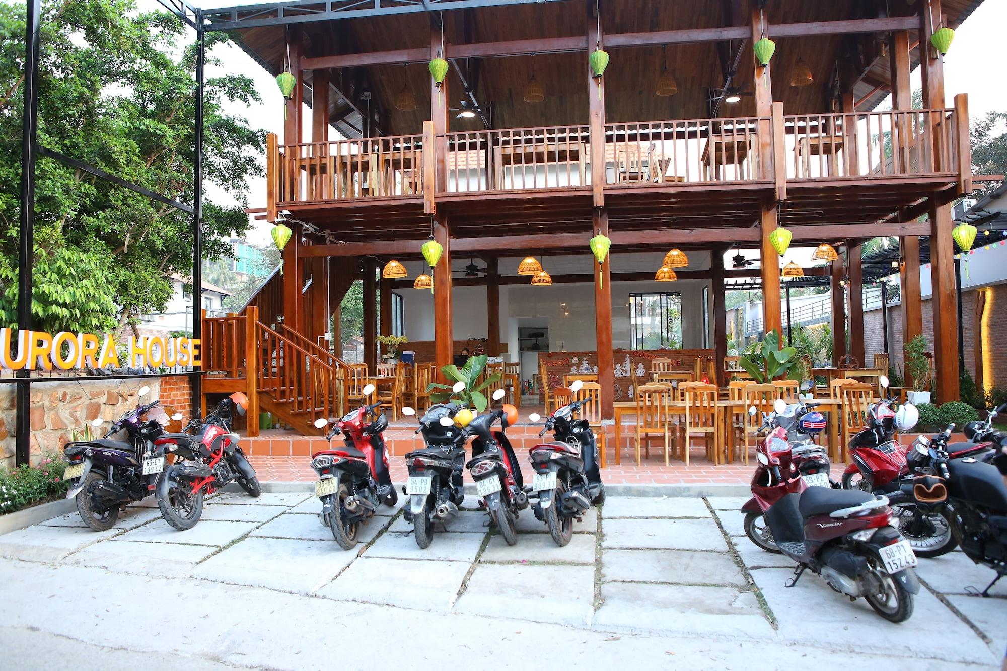 Restaurant Aurora House