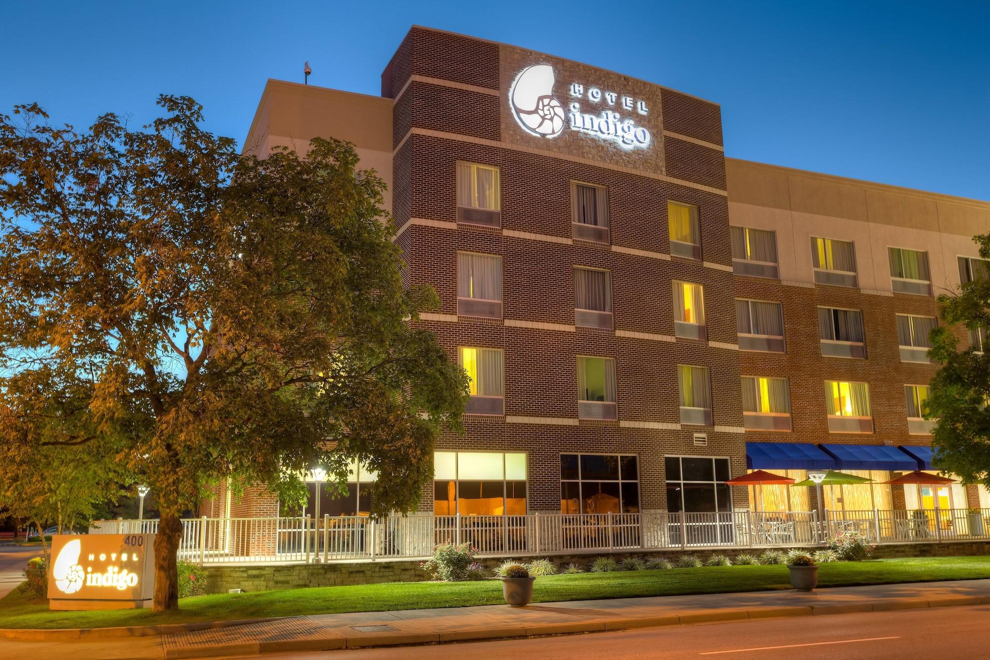 Vista Exterior Hotel Indigo Columbus Architectural Center by IHG