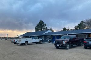 Alojamiento - Dew Drop Inn Motel by OYO Miller SD
