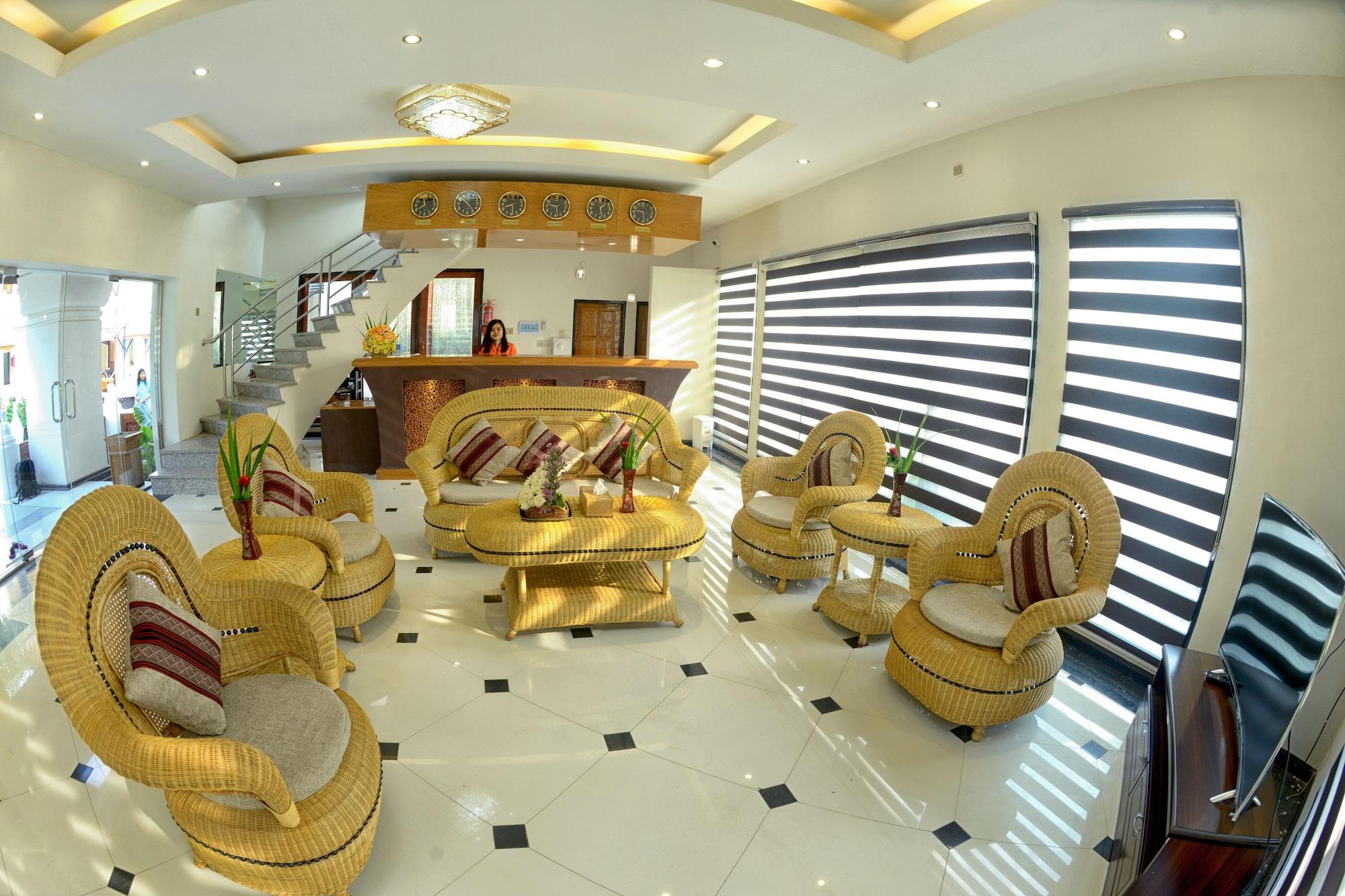 Vista Lobby Shwe Taung Tan Hotel Lake View
