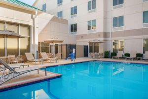 Alojamiento - Hilton Garden Inn El Paso Airport