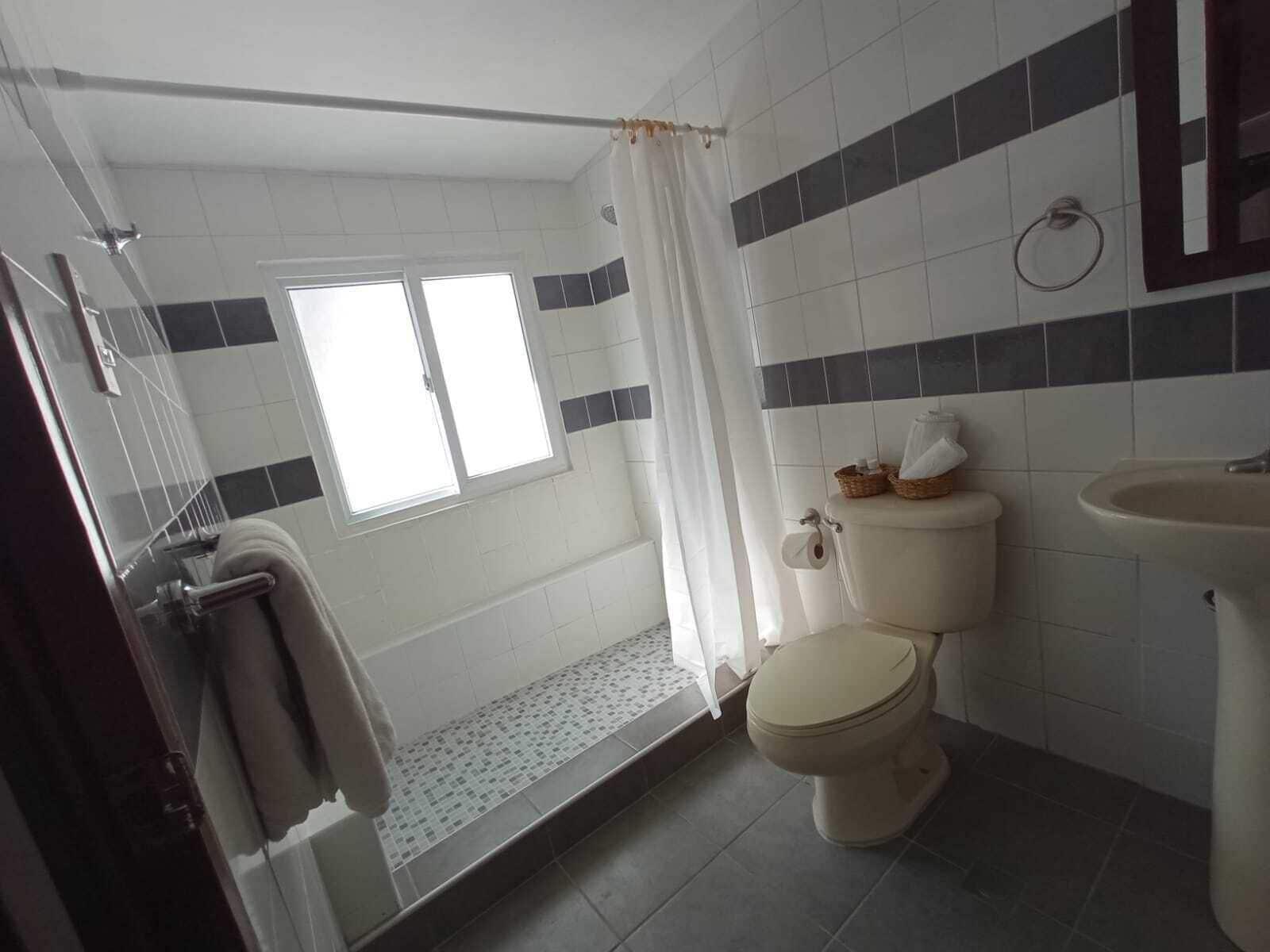 Equipamiento de Habitación Cinco Hotel