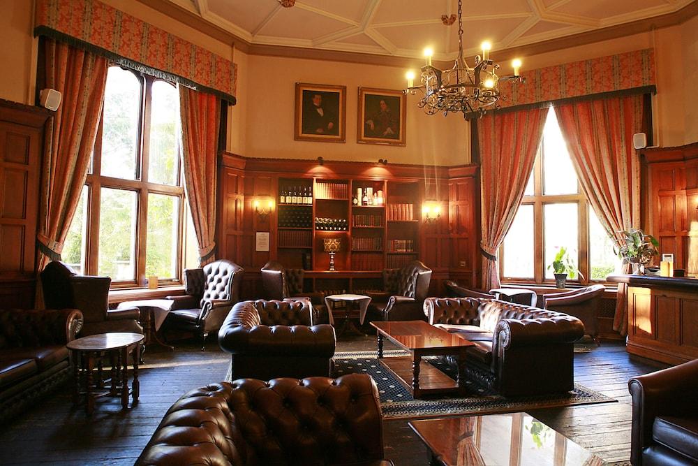 Vista Lobby Ruthin Castle Hotel