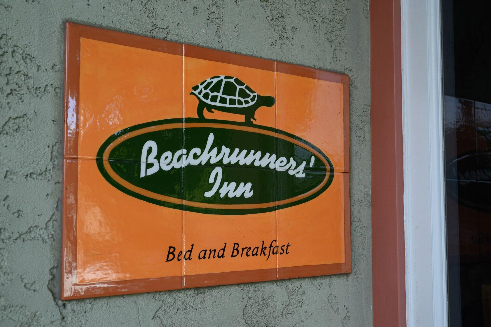 Vista Exterior Beachrunners Inn