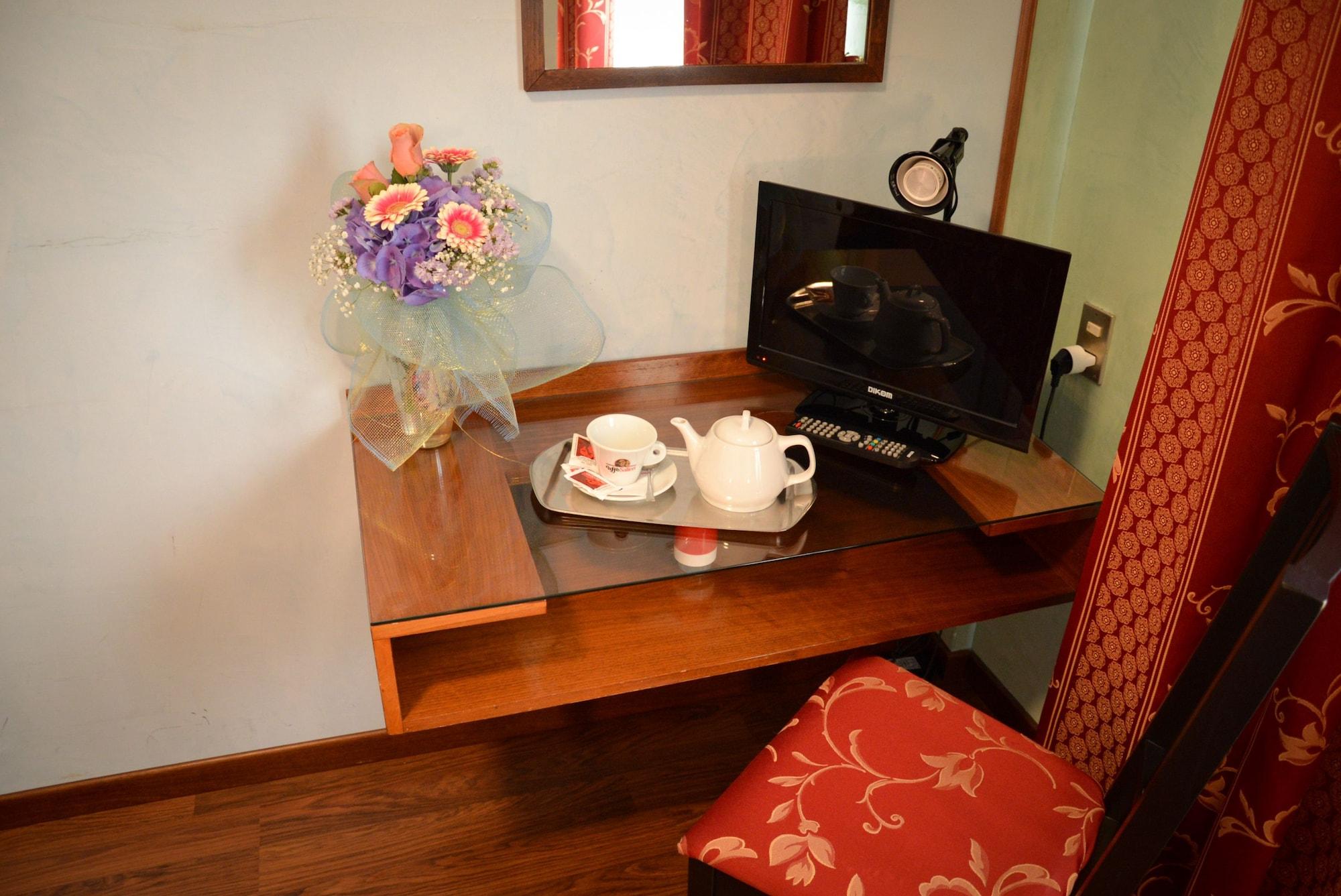 Set de Habitación Hotel Salieri