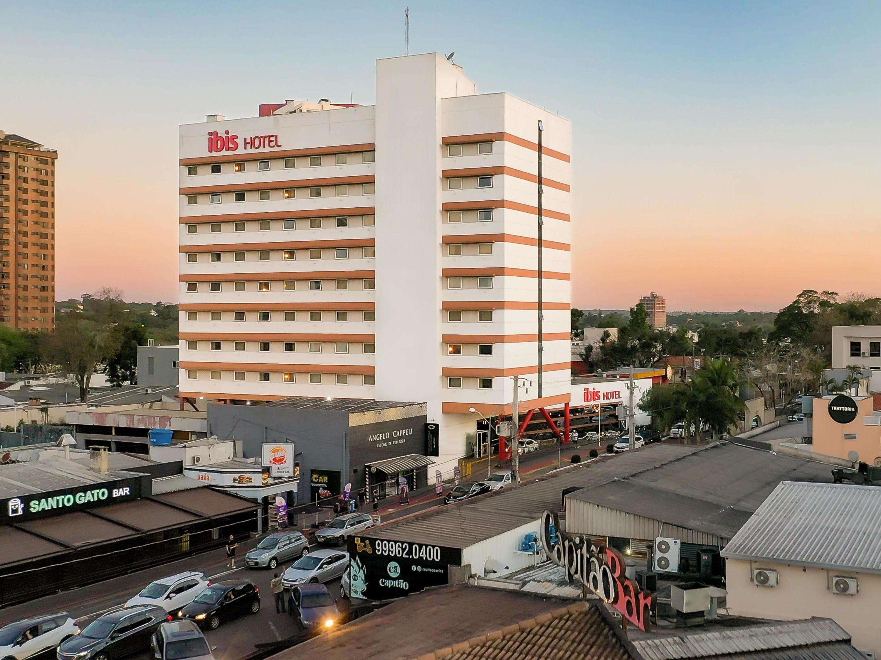 Vista Exterior ibis Foz do Iguaçu