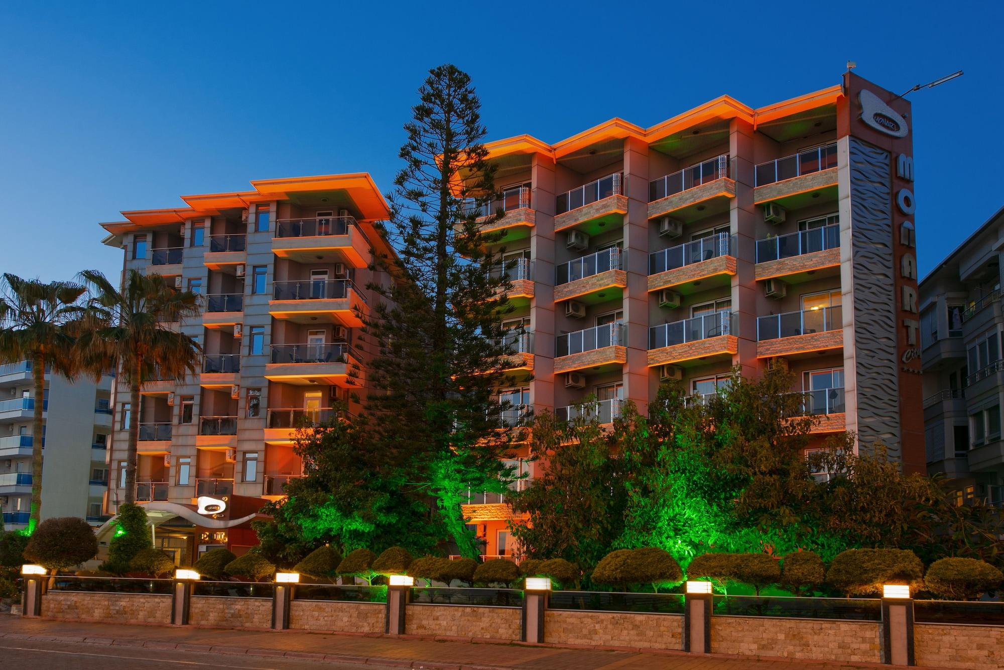 Vista Exterior Monart City Hotel - All Inclusive