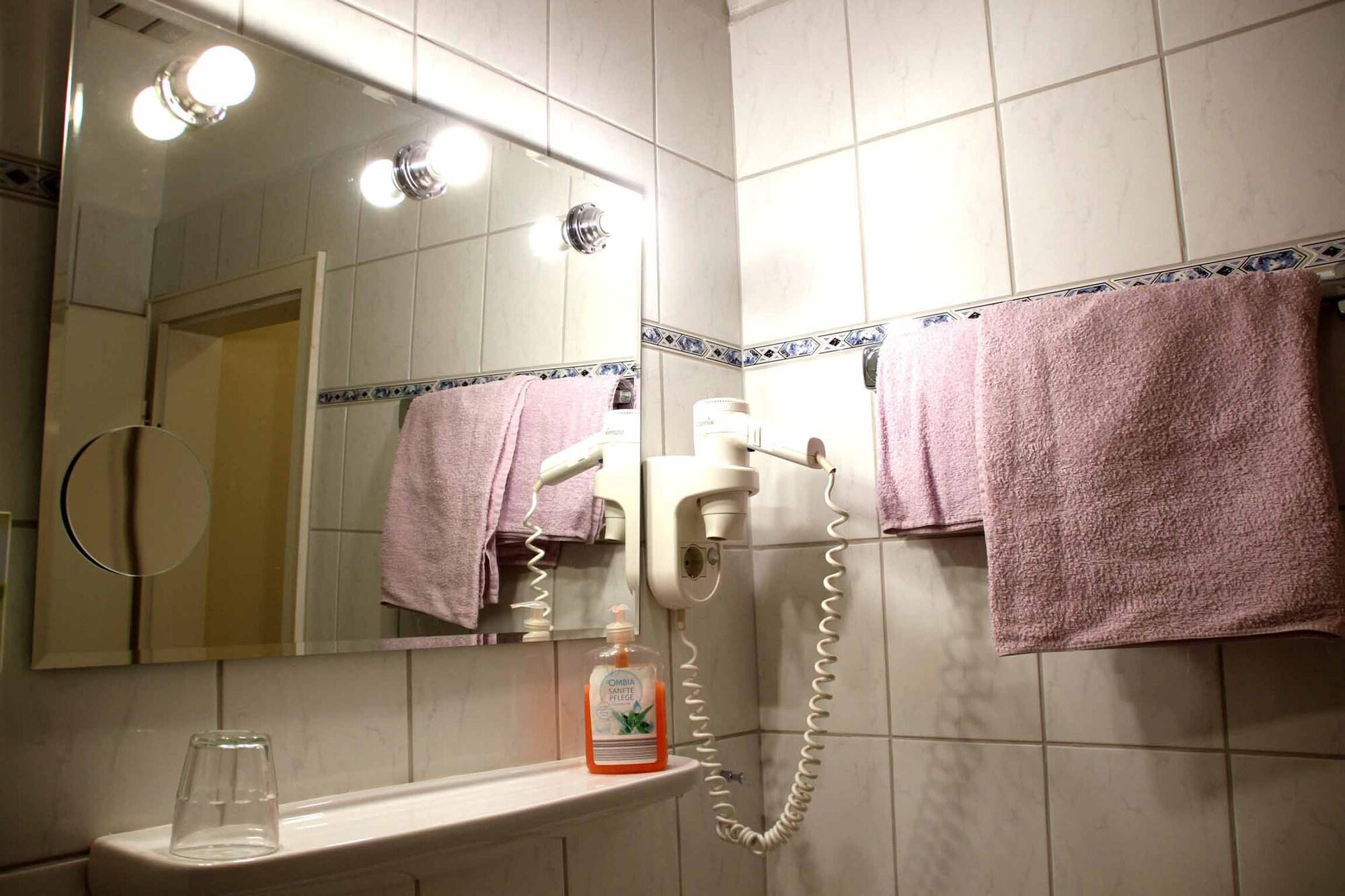 Equipamiento de Habitación Hotel Gasthof Zum weissen Lamm