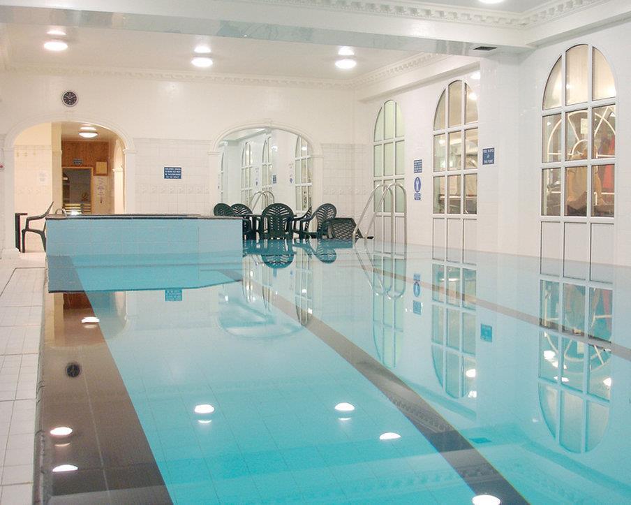 Vista Piscina Britannia Sachas Hotel