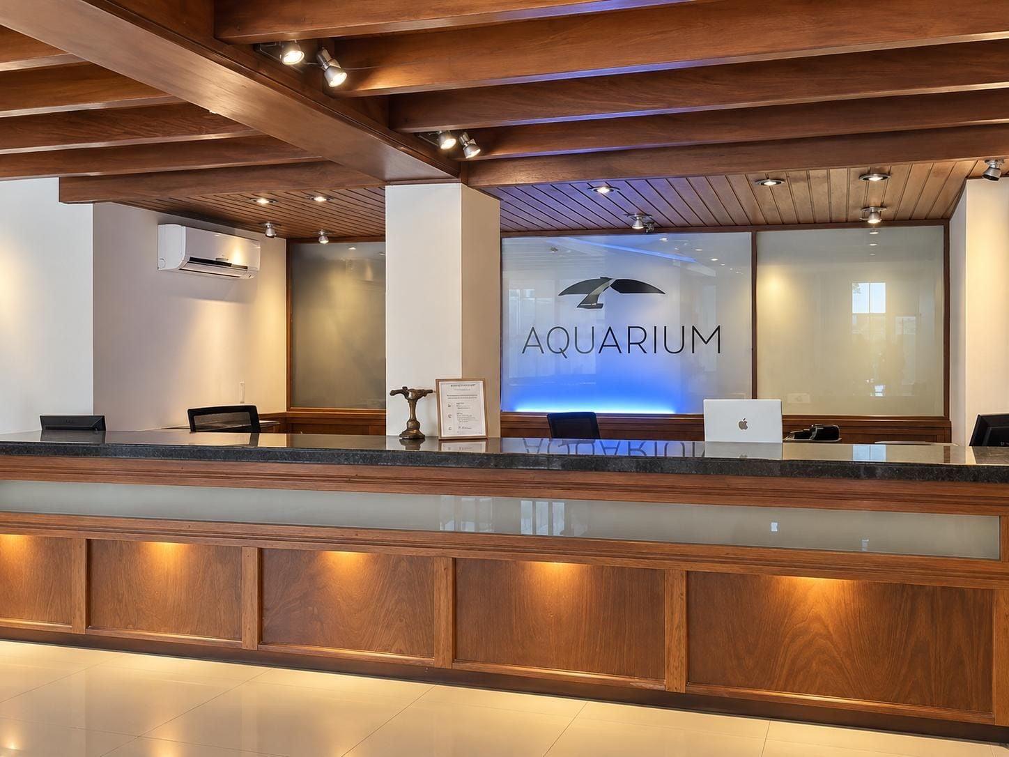 Vista Lobby Hotel Aquarium