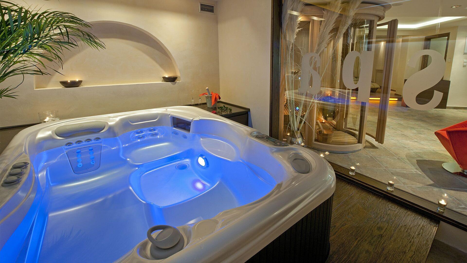 Vista Piscina Iakovakis Suites & Spa
